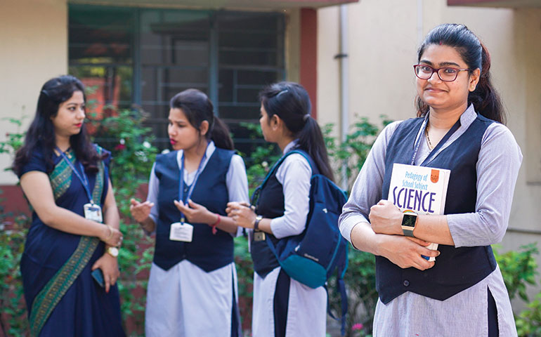 SHRI RAMAWATAR CHAUBEY MAHAVIDYALAYA,DHARNI BHANMAL RAI,ZAMANIA,GHAZIPUR (U.P.)